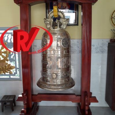Bàn giao bộ chuông đồng 200 kg 1,3m + trống bát nhã 70 cm dài 1,4m cho chùa Linh Xuân Phú Nhuận